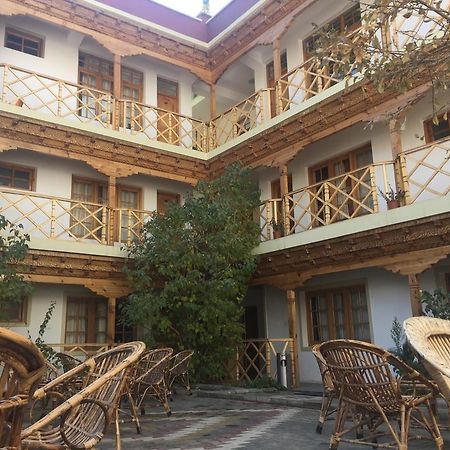 The Auspicious Hotel Leh Exterior photo