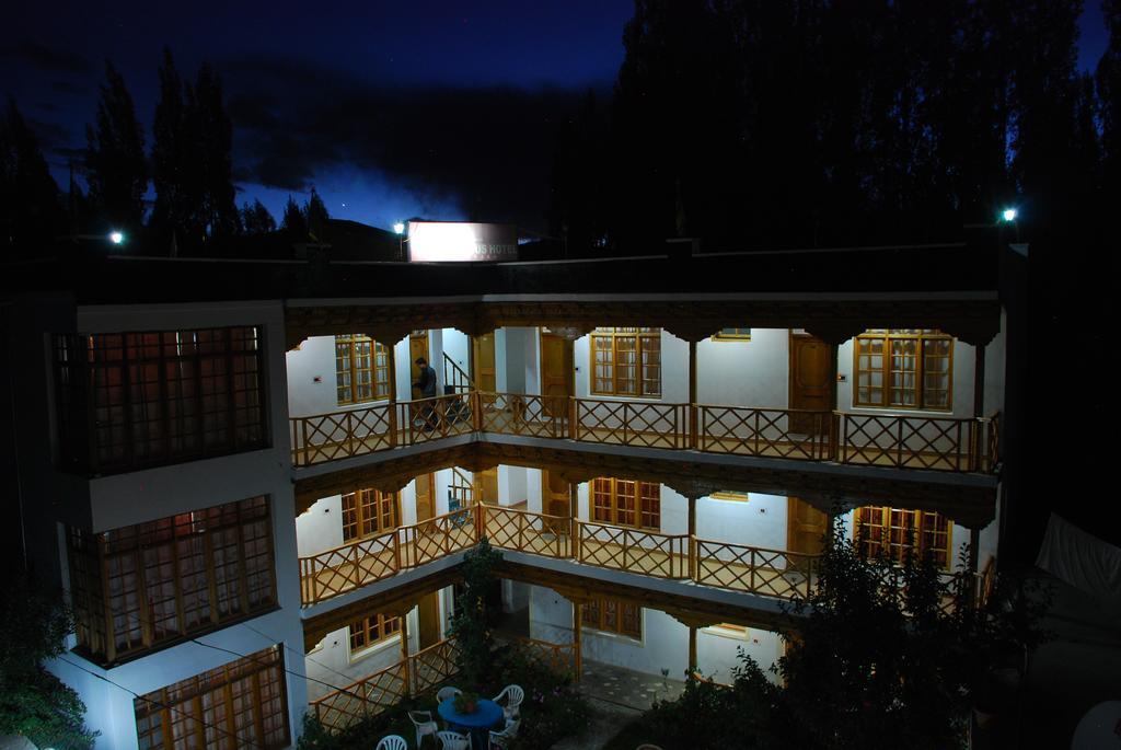 The Auspicious Hotel Leh Exterior photo